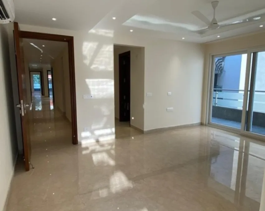 4 BHK Flat For Sale In Sukhdev Vihar Delhi