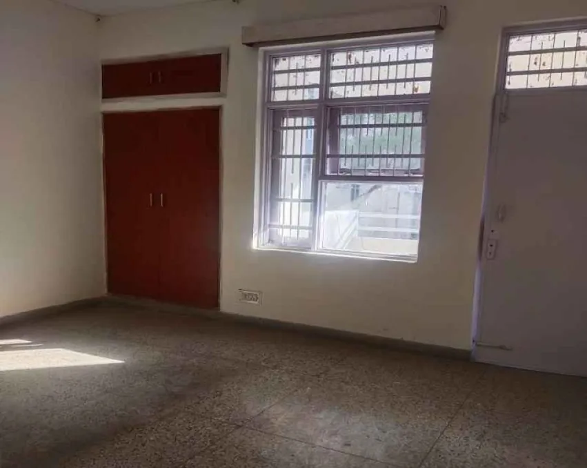 2 BHK DDA Flat For Sale in Munirka South Delhi