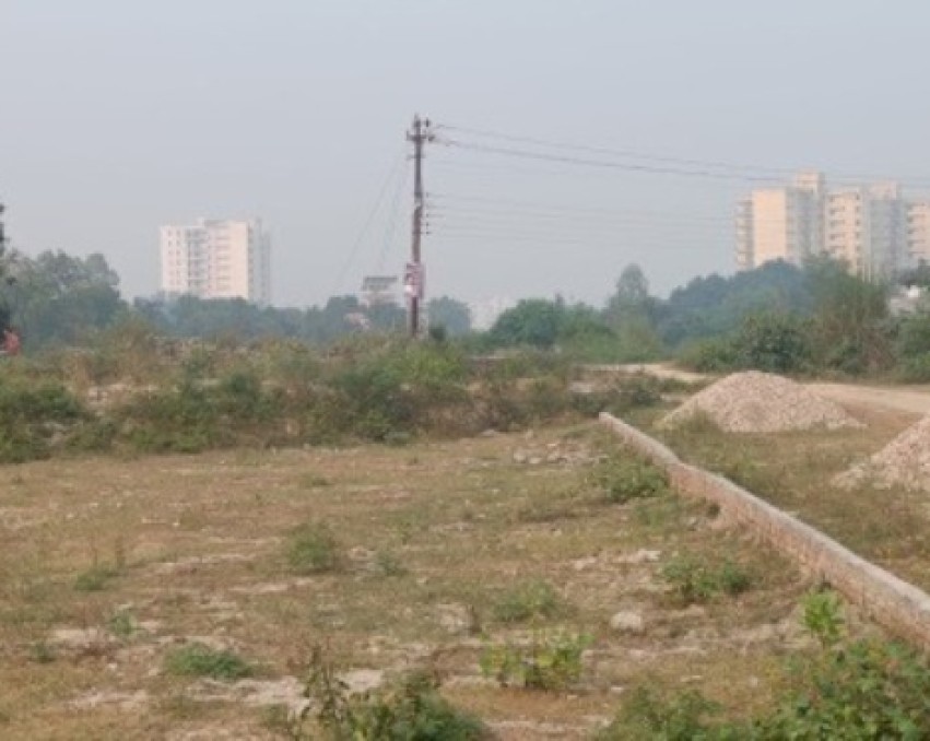 21000Sq. Yards Commercial Land For Sale in Hauz Khas Delhi